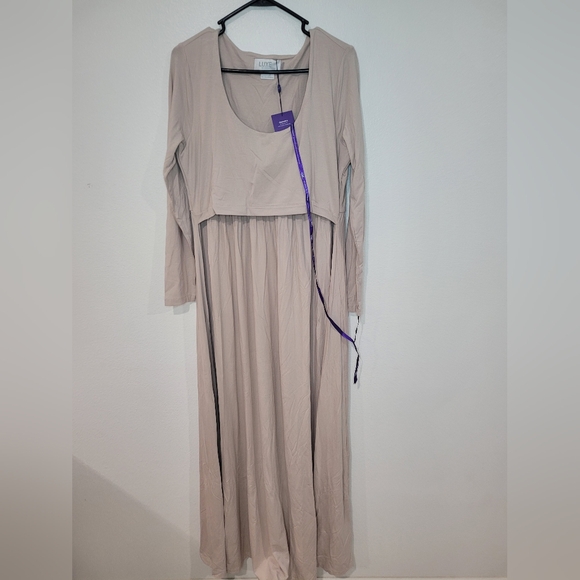 LUXE BY SERAPHINE Long Sleeve Maternity to Nursing Maxi Dress NWT - Picture 5 of 8